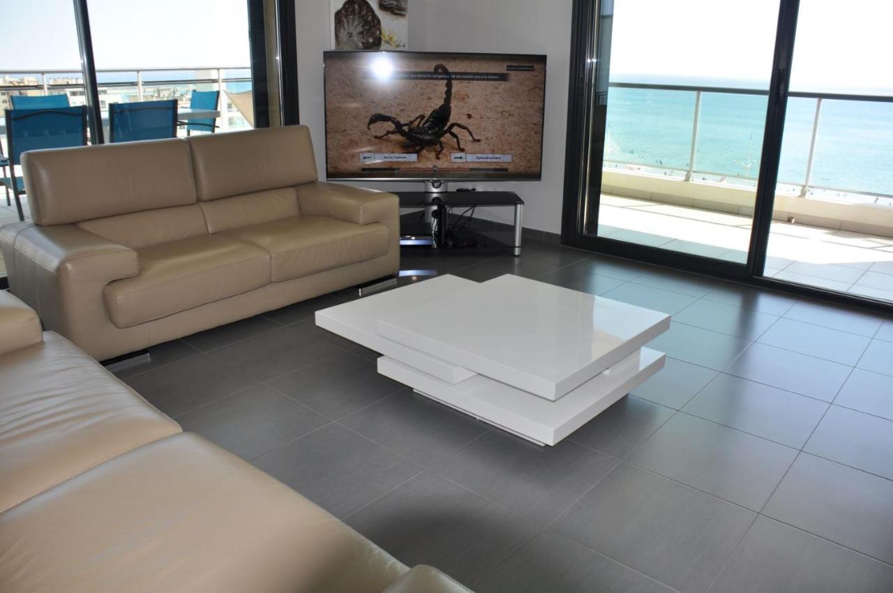 Albatros Apartment กาเนต์-อ็อง-รูสซียง ภายนอก รูปภาพ