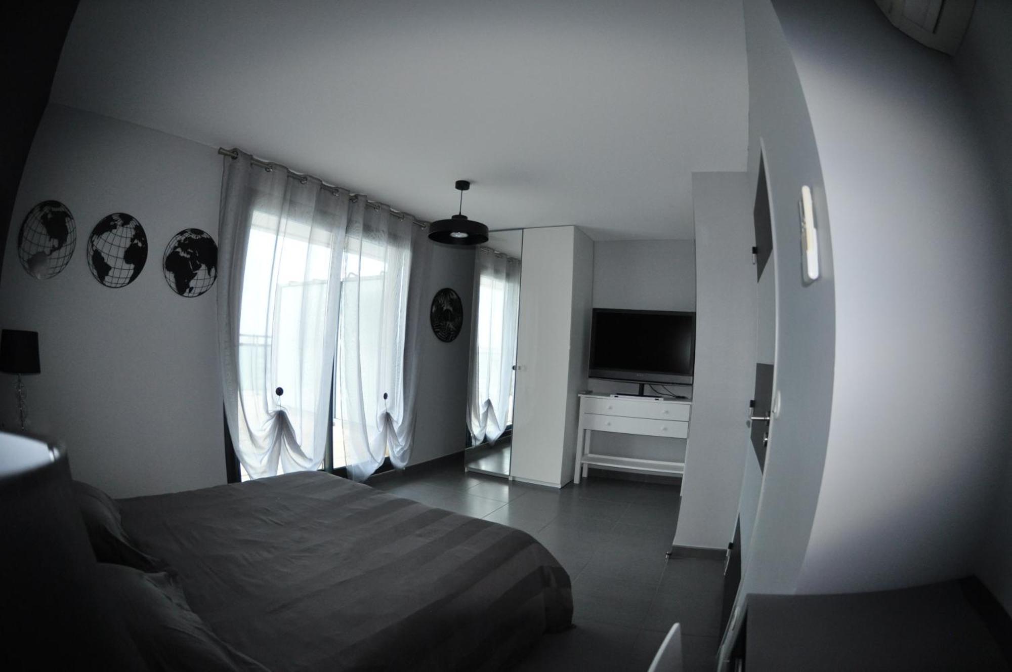 Albatros Apartment กาเนต์-อ็อง-รูสซียง ภายนอก รูปภาพ