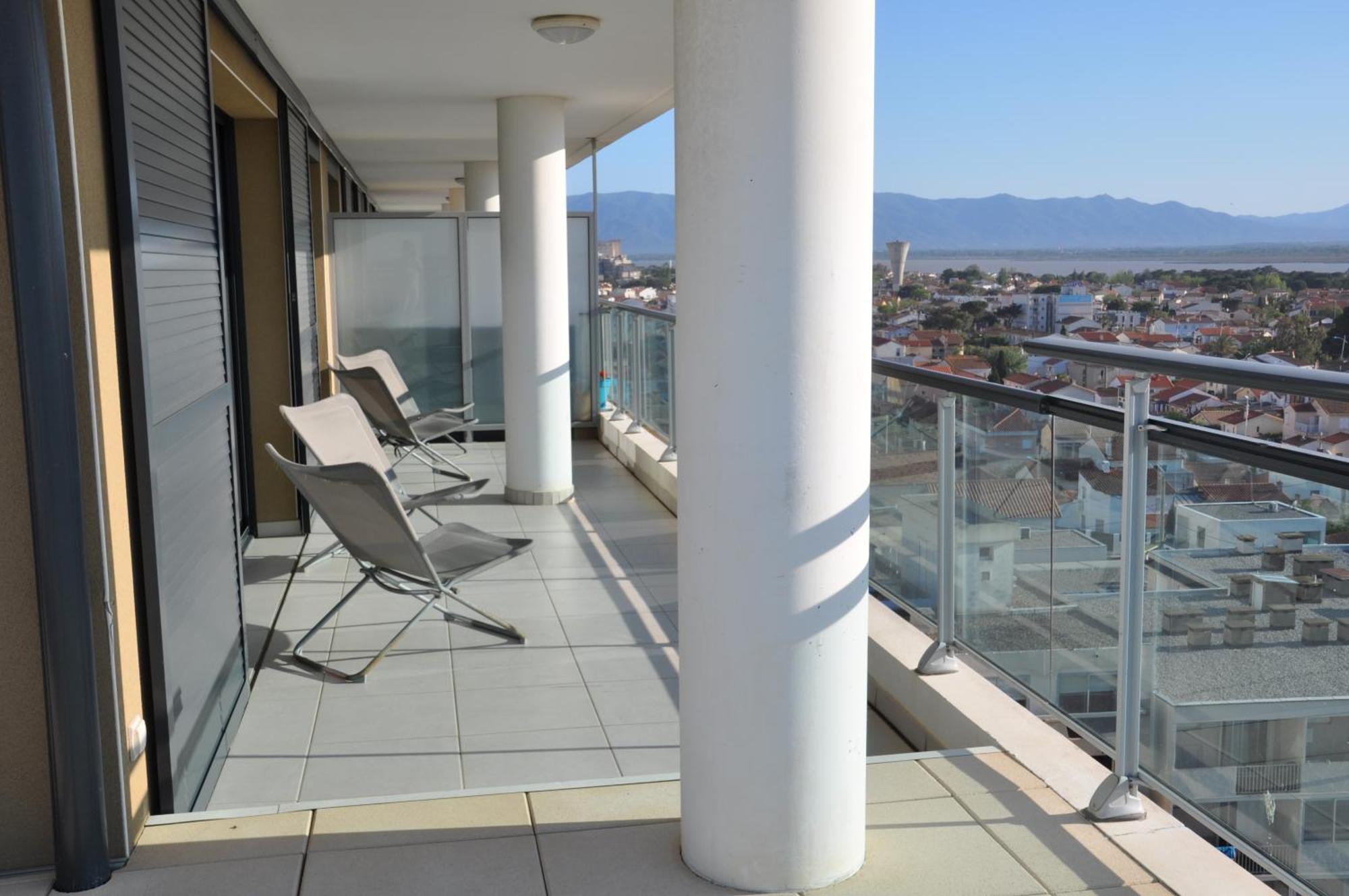 Albatros Apartment กาเนต์-อ็อง-รูสซียง ภายนอก รูปภาพ
