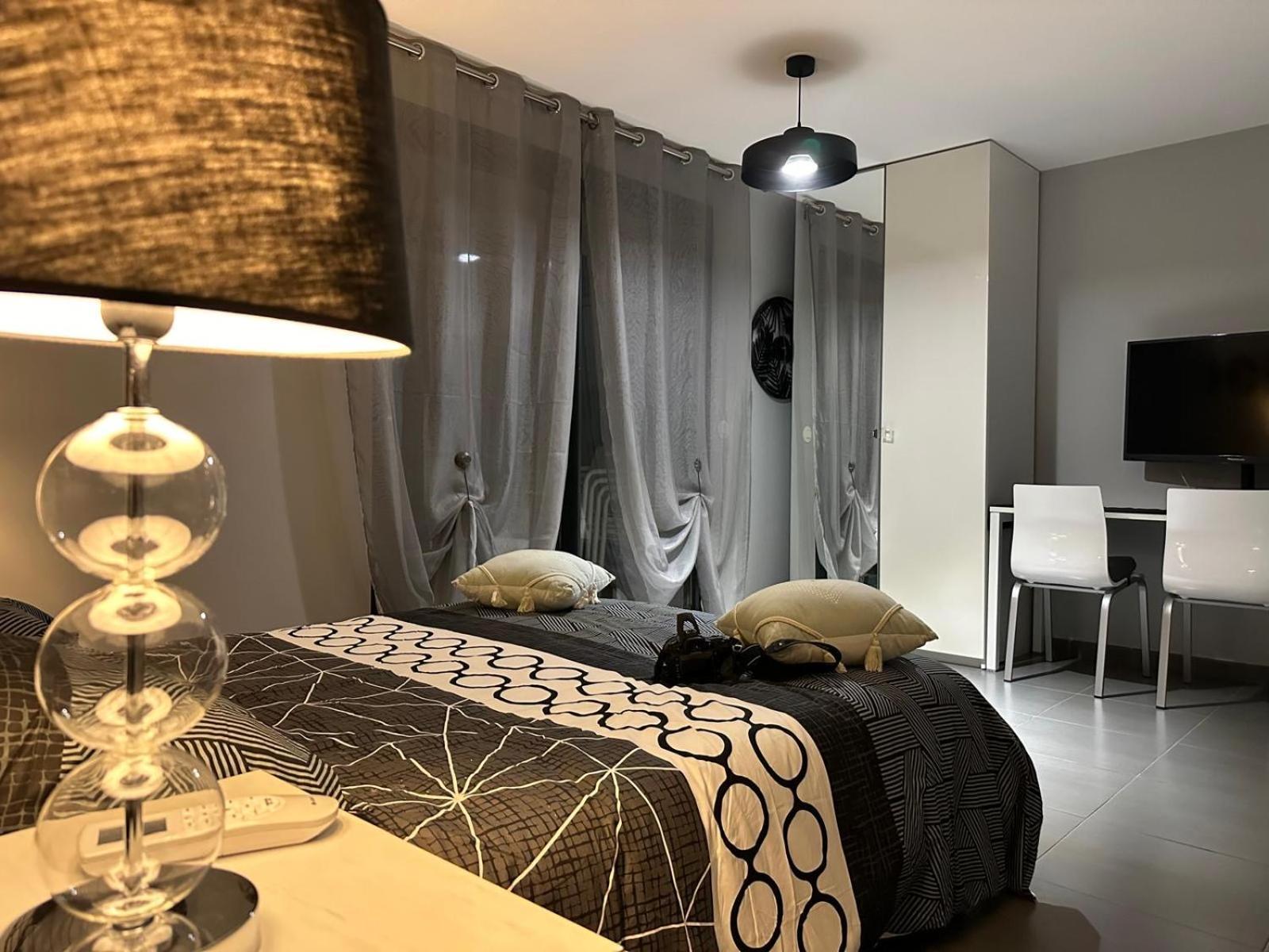 Albatros Apartment กาเนต์-อ็อง-รูสซียง ภายนอก รูปภาพ